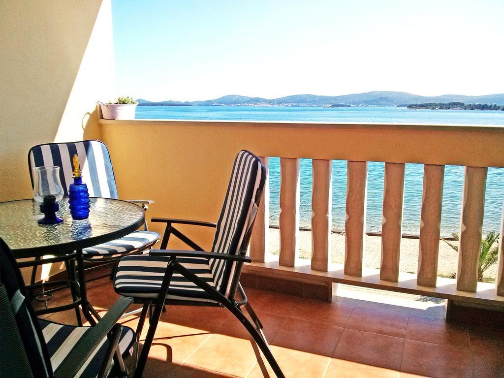 Beach Apartment Sveti Filip I Jakov - Turanj Exterior foto